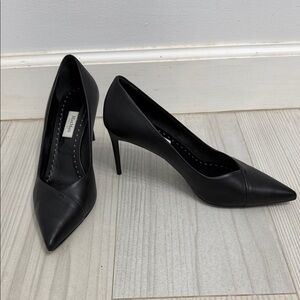 Max Mara "Phyllis" Nappa Leather Court Shoe size IT 38.5, US 8.5